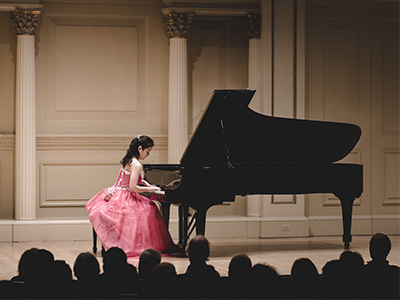 Eun Jung Vicky Lee, Piano